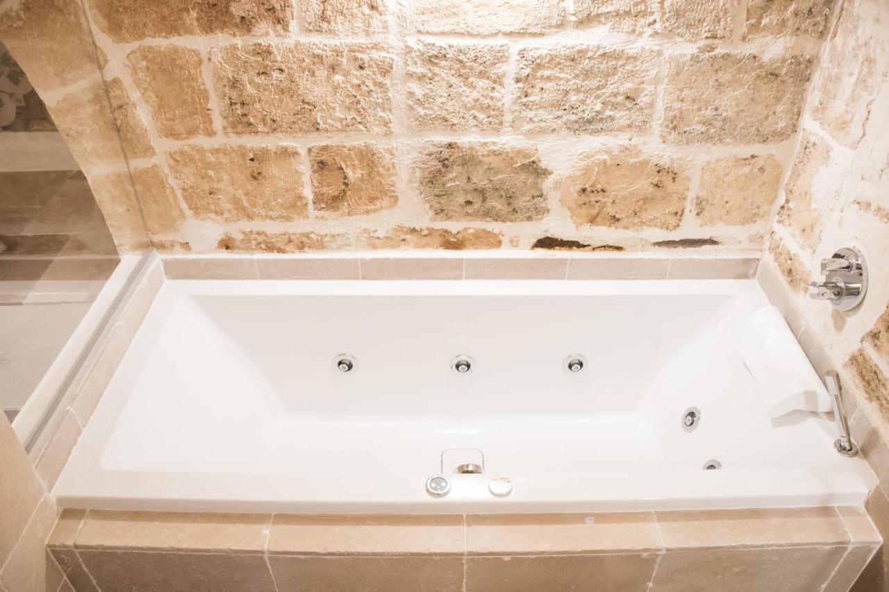Dimore Del Borgo Antico - La Zaffara Monopoli Εξωτερικό φωτογραφία
